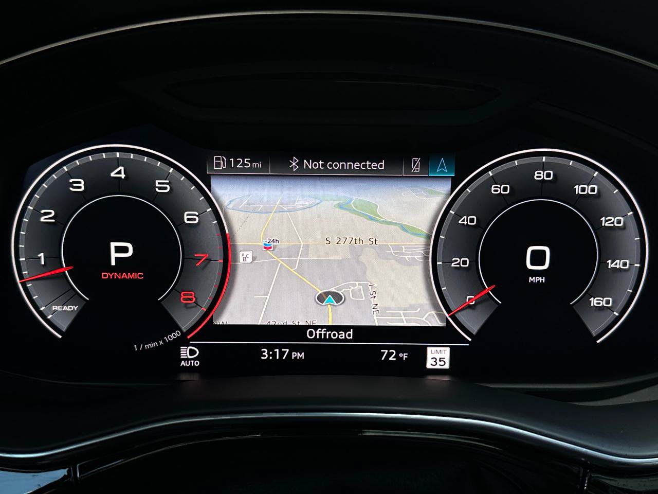 Used 2019 Audi Q8 Prestige w/ Luxury Package AWD/4WD image 16