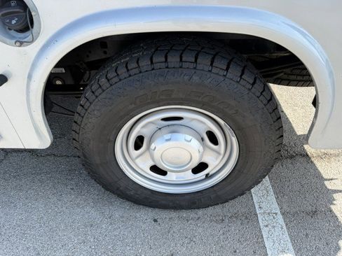 Used 2019 Ford F250 XL image 15