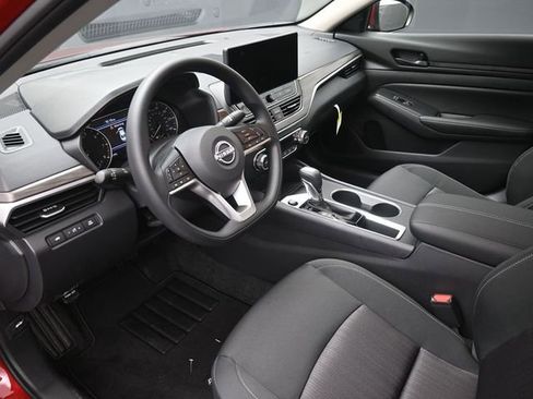 New 2026 Nissan Altima 2.5 SV w/ SV Special Edition Package image 18