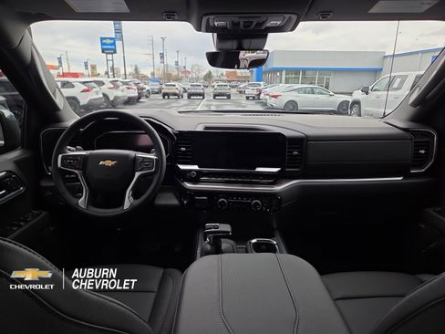 New 2026 Chevrolet Silverado 1500 LTZ w/ LTZ Premium Package AWD/4WD image 24