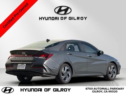 Certified 2025 Hyundai Elantra Sport FWD image 7
