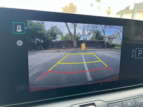 Used 2025 Kia K4 LXS image 22