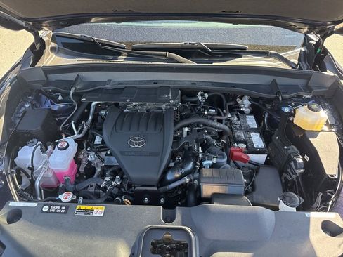 Used 2025 Toyota Grand Highlander AWD image 34