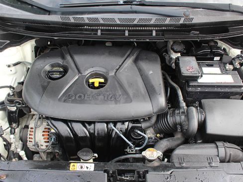 Used 2016 Kia Forte LX FWD image 40