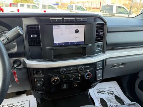 Used 2024 Ford F250 XLT image 24
