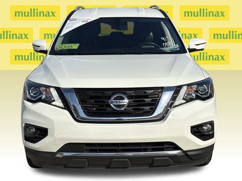 Used 2020 Nissan Pathfinder SL image 14