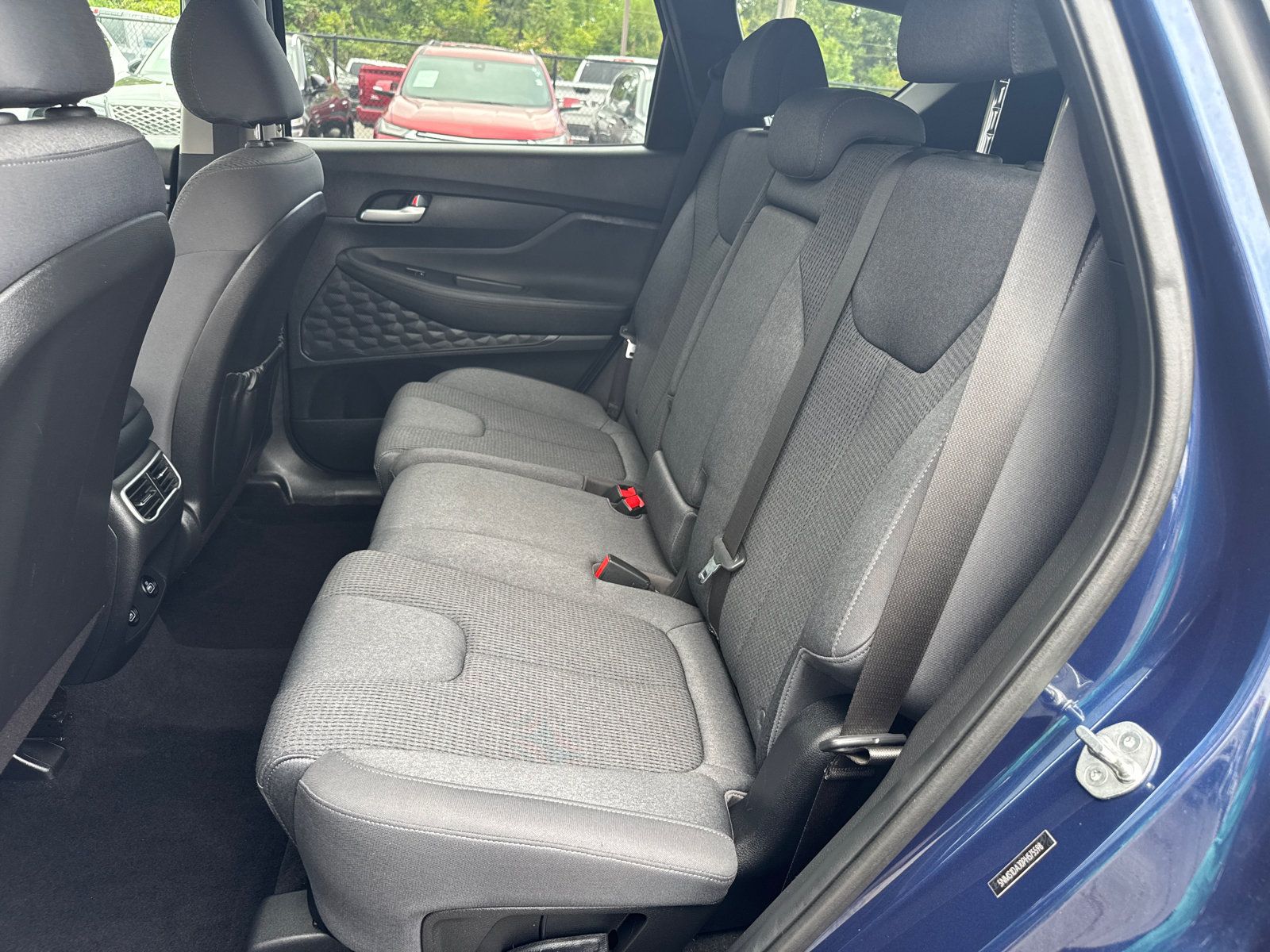 Used 2023 Hyundai Santa Fe SE AWD/4WD image 6