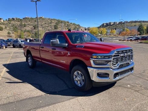 New 2026 RAM 2500 Big Horn AWD/4WD image 4