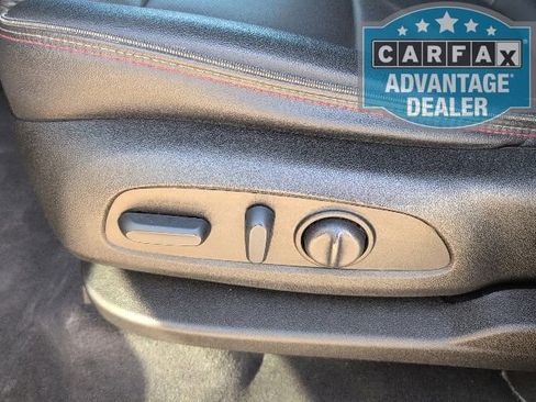 Used 2023 Chevrolet Traverse RS image 15