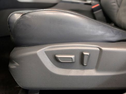 Used 2023 Mitsubishi Eclipse Cross SE image 16