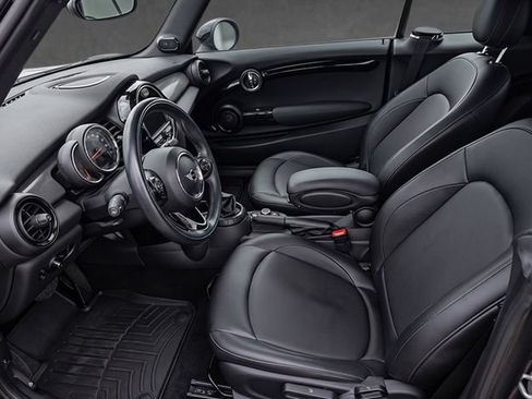 Used 2016 MINI Cooper Convertible FWD image 3