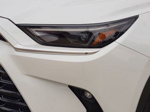 New 2026 Toyota Grand Highlander AWD image 6
