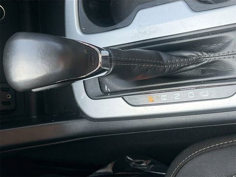 Used 2022 Chevrolet Colorado ZR2 image 17