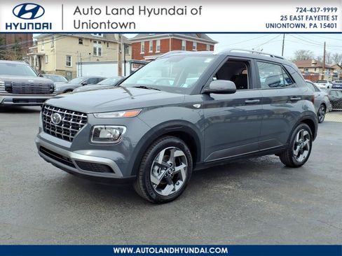 Used 2024 Hyundai Venue SEL image 1