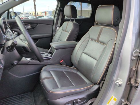 Used 2023 Chevrolet Blazer Premier w/ Driver Confidence II Package FWD image 16