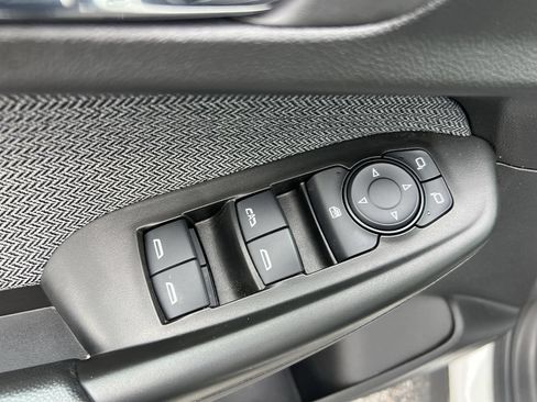 Used 2023 Chevrolet TrailBlazer LS AWD/4WD image 15