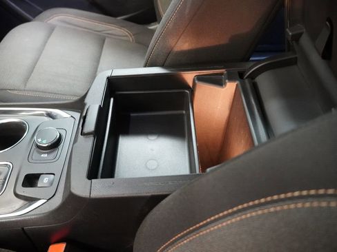 Used 2019 Chevrolet Traverse LS FWD image 23