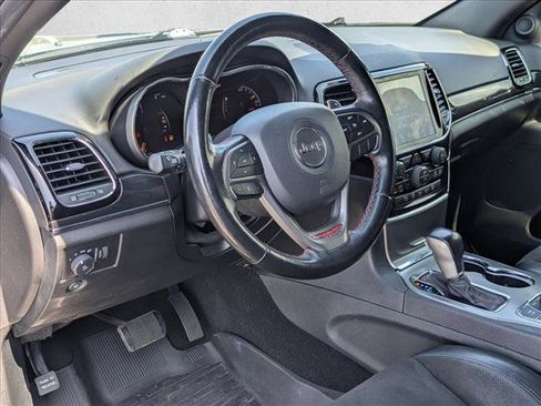 Used 2020 Jeep Grand Cherokee Trailhawk AWD/4WD image 10