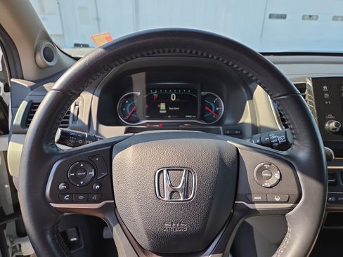 Used 2020 Honda Pilot EX-L image 10