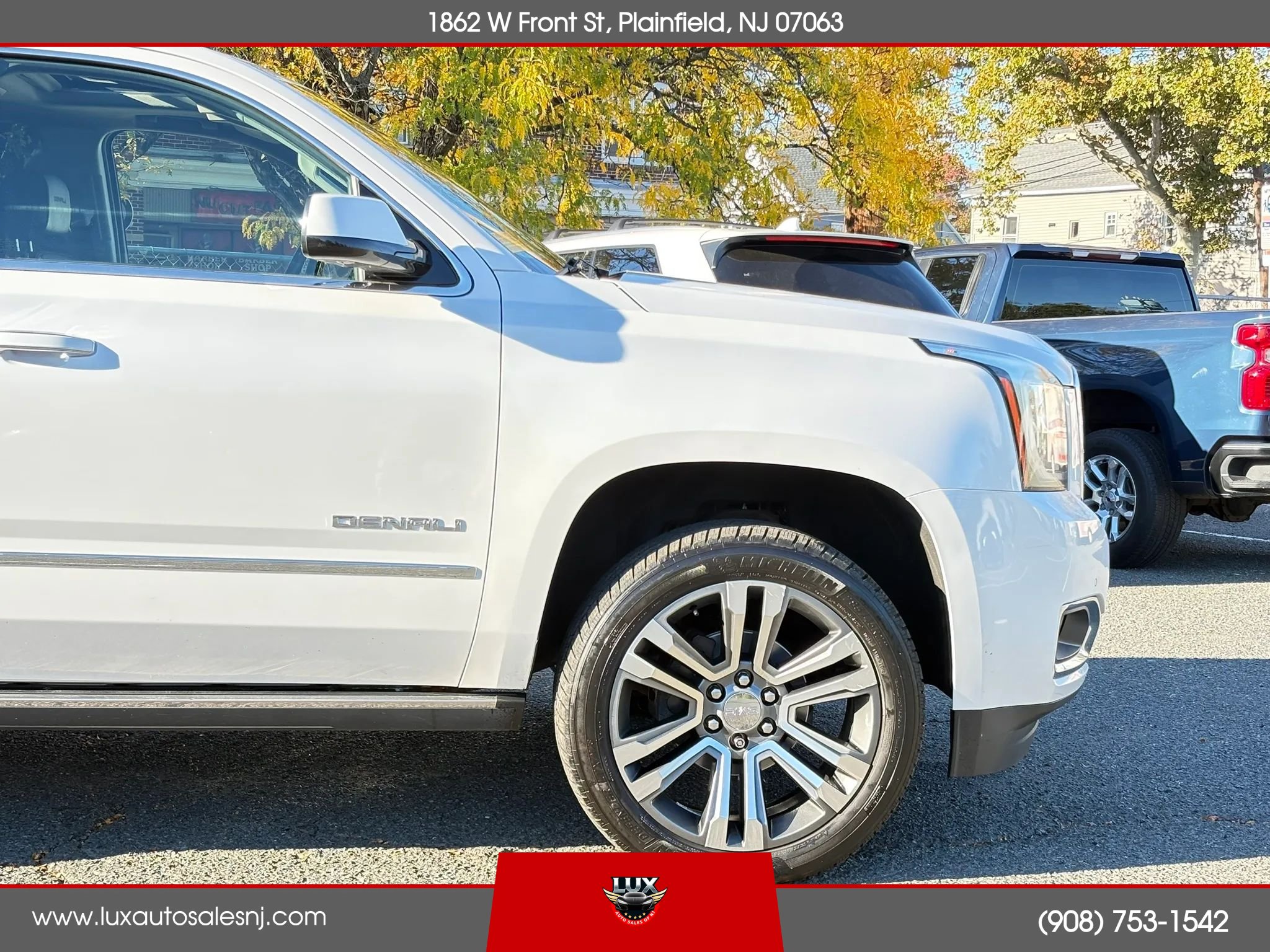 Used 2019 GMC Yukon Denali w/ Denali Ultimate Package AWD/4WD image 10