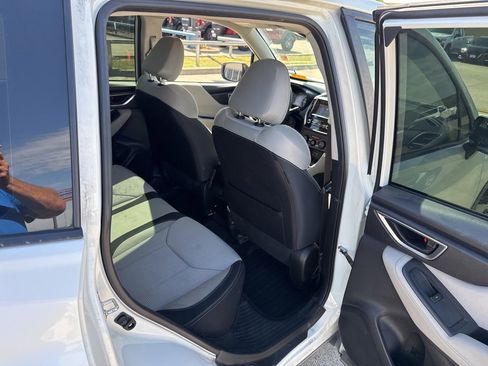 Used 2021 Subaru Forester image 13