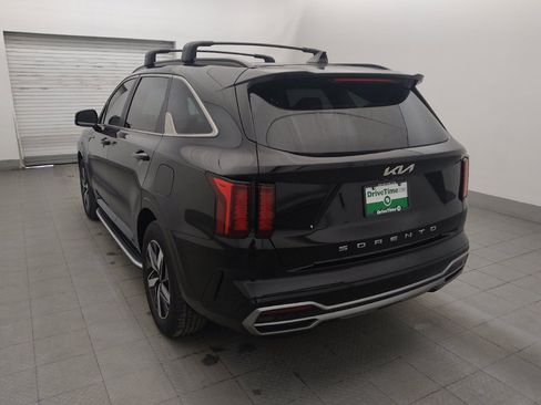 Used 2022 Kia Sorento S w/ Panoramic Sunroof Package FWD image 5