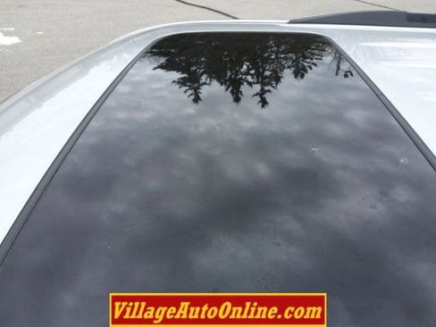 Used 2020 Chevrolet Suburban LT image 49