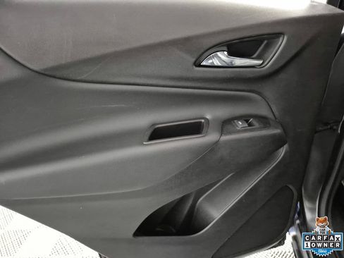 Used 2022 Chevrolet Equinox LT FWD image 23