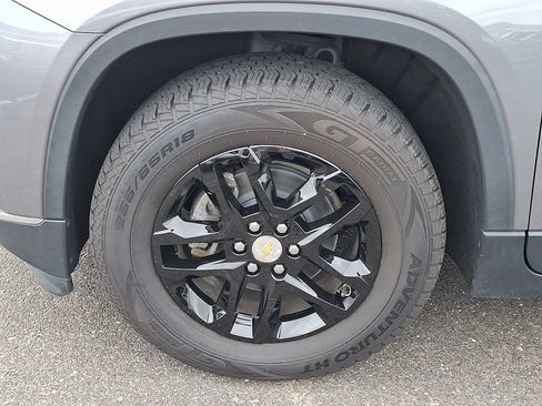 Used 2019 Chevrolet Traverse LT FWD image 29