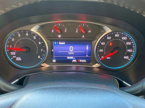 Used 2020 Chevrolet Equinox LT w/ Midnight Edition AWD/4WD image 18