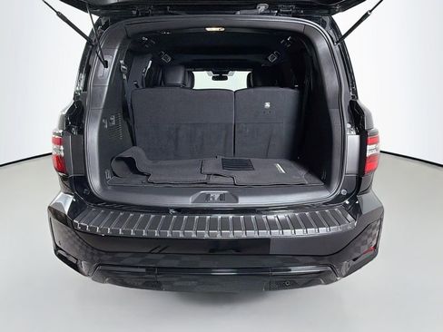 Used 2023 Nissan Armada SL w/ Midnight Edition Package RWD image 27