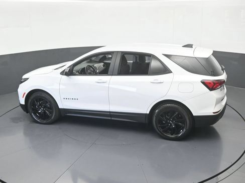 Used 2024 Chevrolet Equinox LS w/ Sport Edition FWD image 39