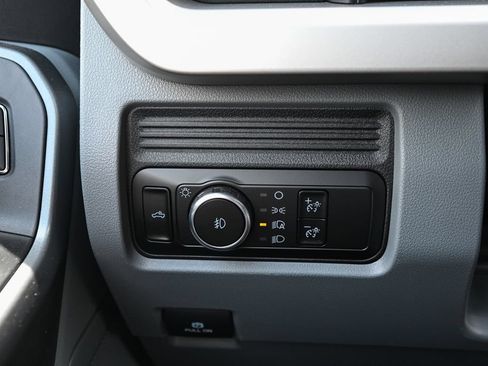 New 2026 Ford F250 XL w/ STX Appearance Package AWD/4WD image 33