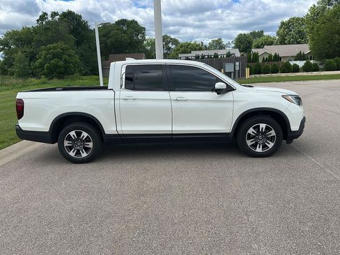 Used 2019 Honda Ridgeline RTL-T image 2