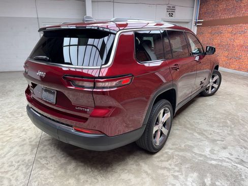 Used 2022 Jeep Grand Cherokee L Limited AWD/4WD image 7