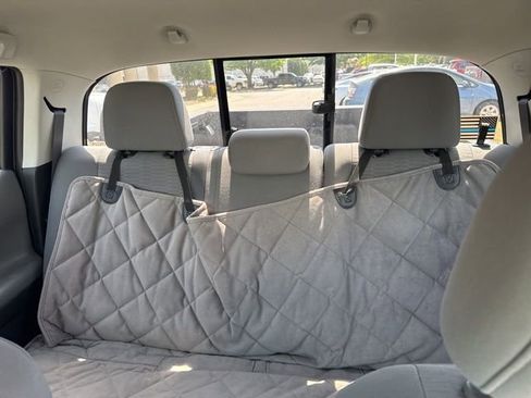 Used 2019 Toyota Tacoma SR w/ SR Convenience Package AWD/4WD image 7