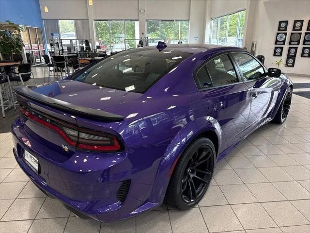 Used 2023 Dodge Charger Scat Pack RWD image 9