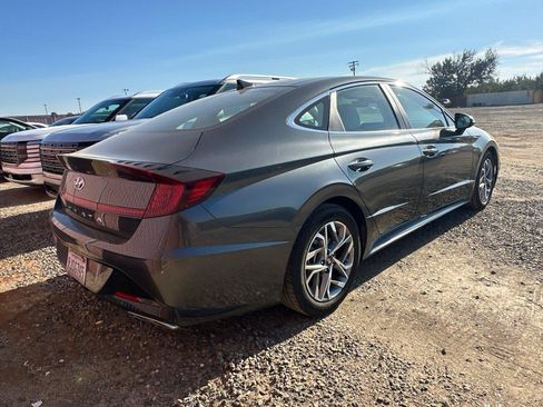 Used 2023 Hyundai Sonata SEL w/ Convenience Package FWD image 5