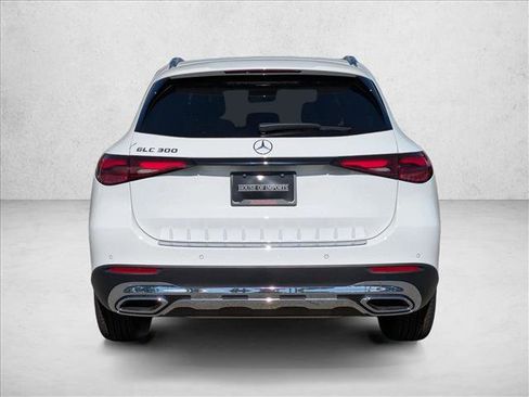 New 2026 Mercedes-Benz GLC 300 image 8