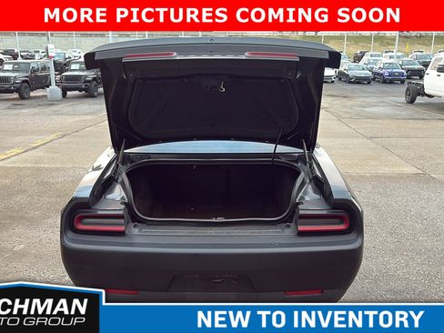 Used 2023 Dodge Challenger R/T w/ Plus Package image 6