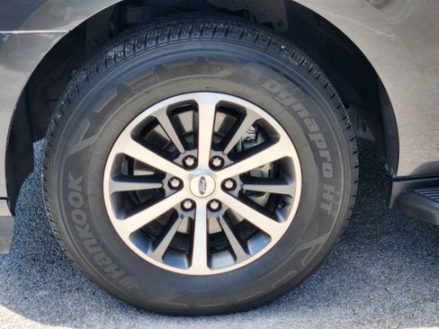 Used 2020 Ford Expedition XLT RWD image 29