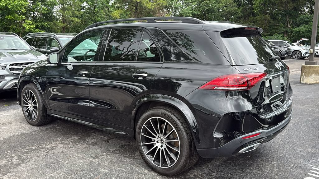 Used 2023 Mercedes-Benz GLE 450 4MATIC w/ AMG Line Exterior image 6