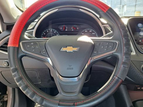 Used 2023 Chevrolet Malibu LS image 11