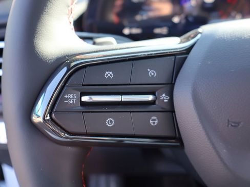 New 2026 Chevrolet Traverse RS w/ LPO, Floor Liner Package image 16