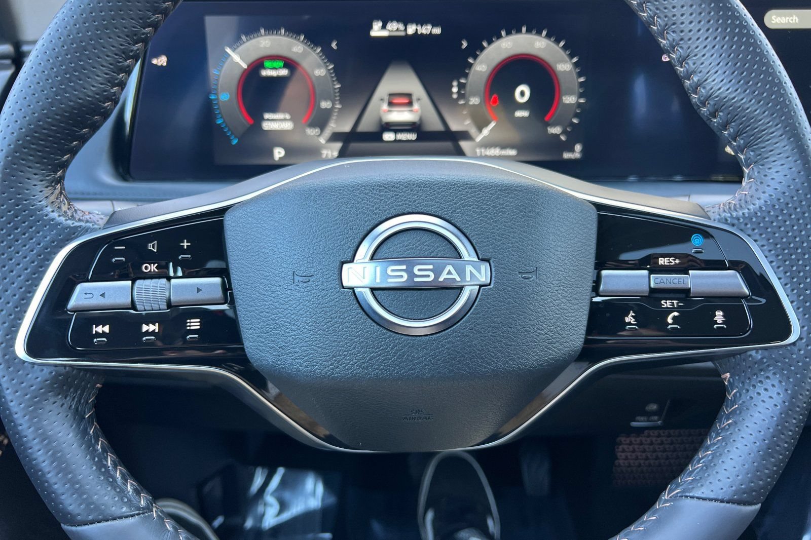 Certified 2024 Nissan Ariya FWD image 27