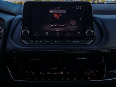 Used 2022 Nissan Rogue SL FWD image 29