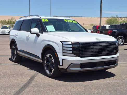 Certified 2026 Hyundai Palisade Limited AWD/4WD image 3