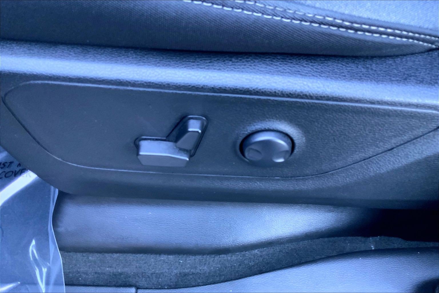 Used 2023 RAM 1500 Big Horn AWD/4WD image 29