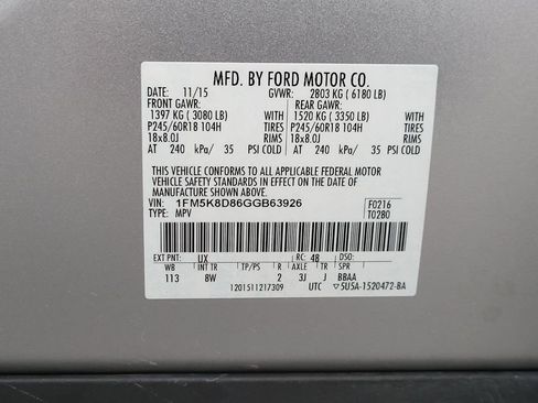 Used 2016 Ford Explorer XLT image 37