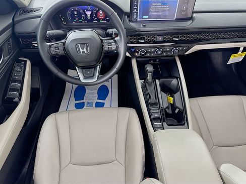Used 2026 Honda Accord Touring image 28